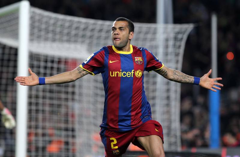 Dani Alves – Người Định Nghĩa Lại Vai Trò Hậu Vệ Phải