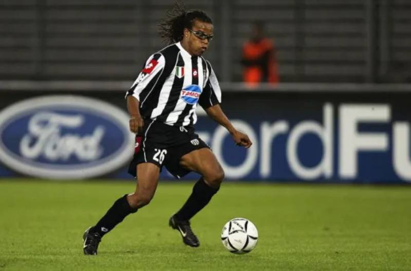 Edgar Davids – Chiến Binh Mang Số 26