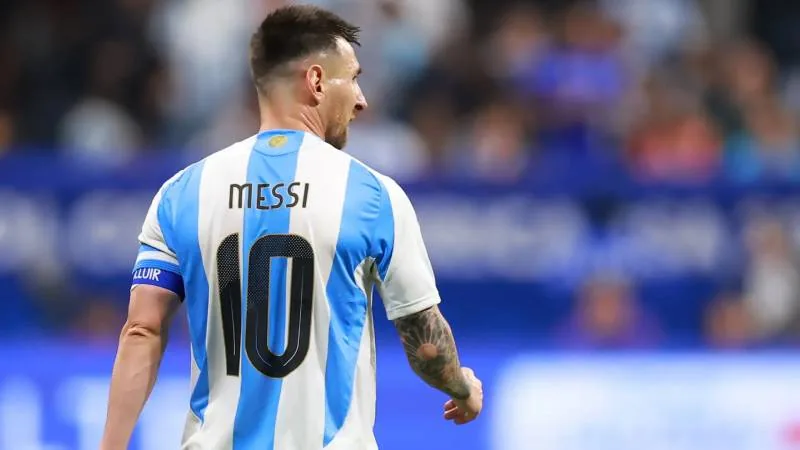 Những Cầu Thủ Mang Áo Số 10 Xuất Sắc Trong Bóng Đá 5 Lionel Messi – Số 10 Hoàn Hảo Của Thế Giới Hiện Đại